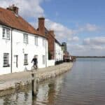 Living in Hayling Island – 7 Great Reasons to Move Here