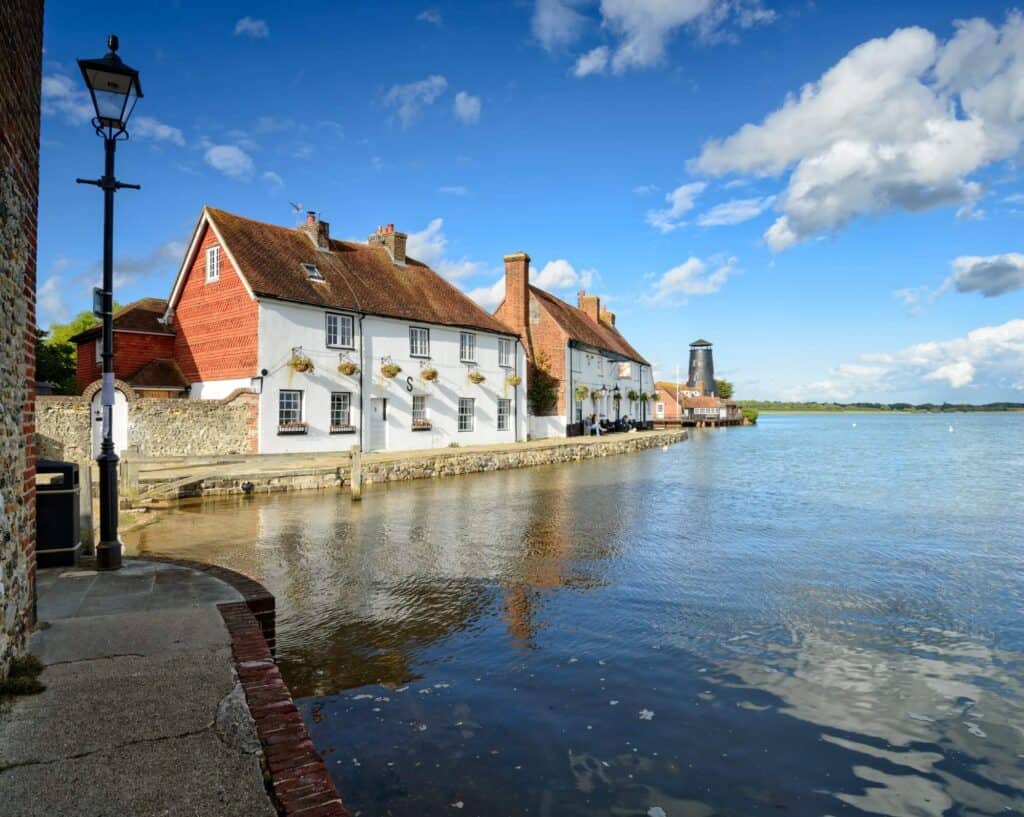 Havant Removals, Langstone Quay in Hampshire