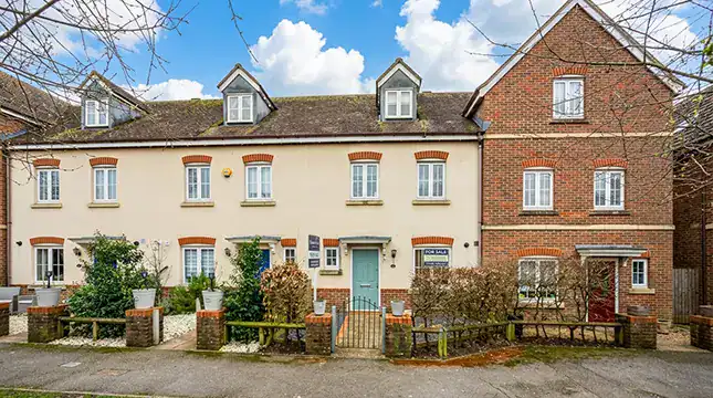 Liphook Property Prices and Market Performance