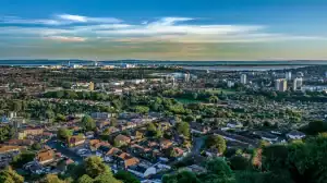 Read more about the article Living in Cosham: A 2025 Guide to Portsmouth’s Well-Connected Suburb