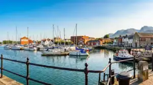 Read more about the article Removals in Fareham: A Local Guide for Home Movers (2026)